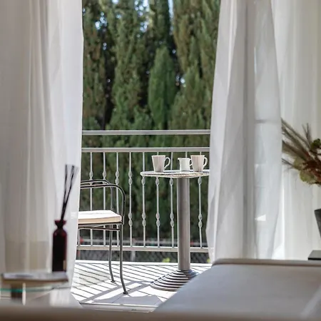 House Castelli شقة